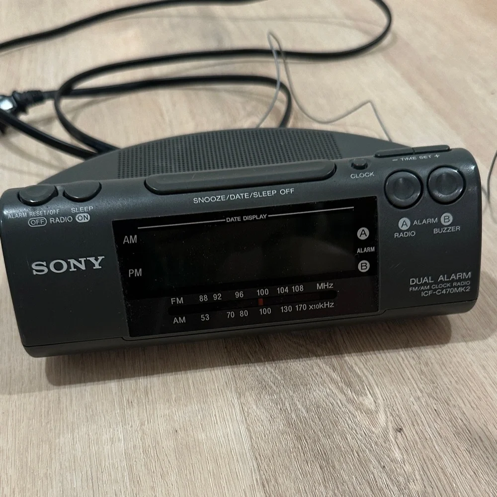 Sony Dream Machine  Dual Alarm FM/AM Clock Radio. Tested  ICF-C470MK2